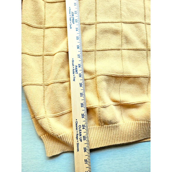 SWEATER-MEN'S-IZOD-Buttercup Yellow-Long Sleeves-Knit Square Pattern-SIZE XL - Picture 10 of 13
